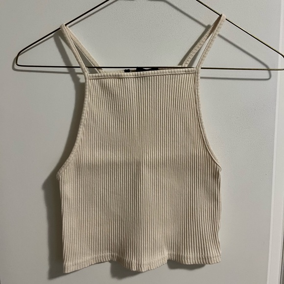 White crop top - Picture 1 of 2